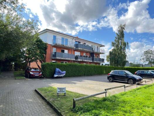 Wohnung zum Kauf 135.000 € 2 Zimmer 48,4 m² EG Straße am Sund 47 Parow Kramerhof 18445