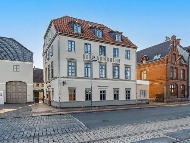 Haus zum Kauf 2.500.000 € 476 m² 378 m² Grundstück Altstadt Altstadt 24939