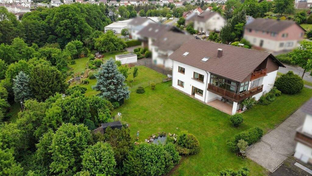 Einfamilienhaus zum Kauf 449.000 € 7 Zimmer 280 m² 883 m² Grundstück Ottweiler 66564