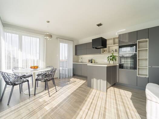 Penthouse zum Kauf provisionsfrei 437.000 € 4 Zimmer 95 m² frei ab sofort Balatonföldvár 8623