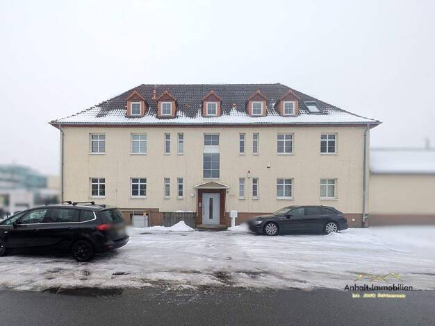 Bürogebäude zur Miete 630 € 4 Zimmer Bitterfeld Bitterfeld-Wolfen 06749