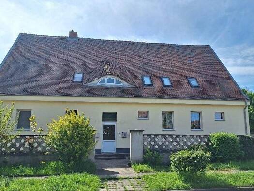 Mehrfamilienhaus zum Kauf 449.500 € 12 Zimmer 303,4 m² 1.456 m² Grundstück Groß Ammensleben Niedere Börde 39326