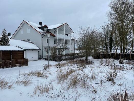Wohnung zur Miete 585 € 2,5 Zimmer 56 m² Geschoss 2/3 frei ab 15.11.2026 Straßkirchen Straßkirchen 94342