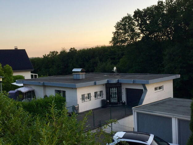 Einfamilienhaus zum Kauf provisionsfrei 590.000 € 7 Zimmer 160 m² 822 m² Grundstück Uckerath Hennef 53773