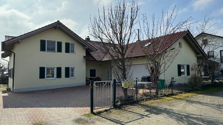 Einfamilienhaus zum Kauf 599.000 € 11 Zimmer 290 m² 1.424 m² Grundstück Galgweis Osterhofen 94486