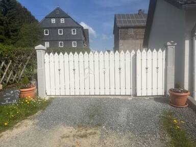 Haus zum Kauf provisionsfrei 655.000 € 9 Zimmer 145 m² 45.000 m² Grundstück Reichenbach 96358