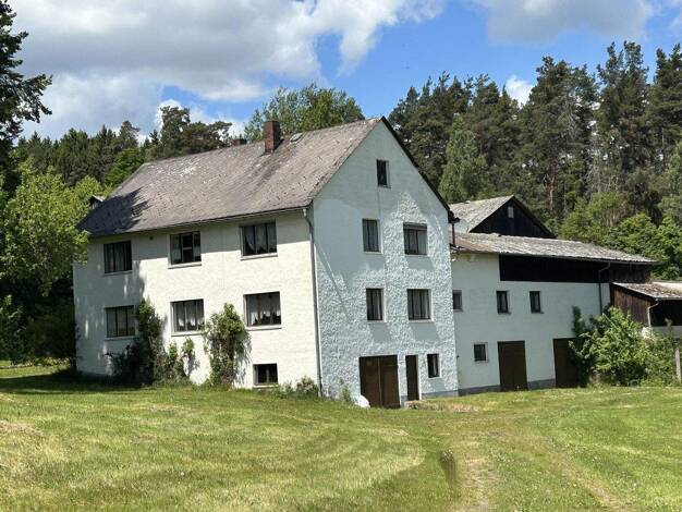 Bauernhaus zum Kauf 12 Zimmer 291,4 m² 12.400 m² Grundstück frei ab sofort Höchstädt 95186