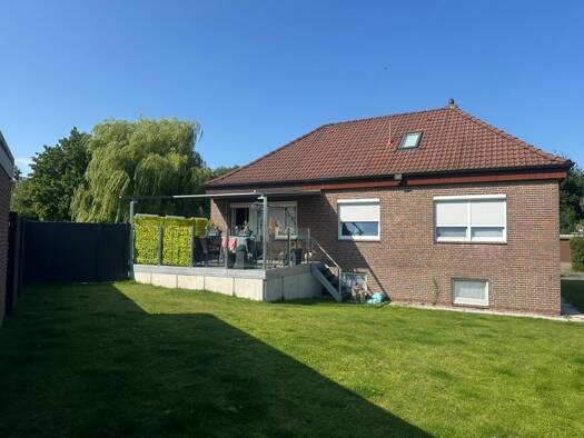 Einfamilienhaus zur Miete 1.350 € 6 Zimmer 165 m² 500 m² Grundstück frei ab 01.11.2026 Jever Jever 26441