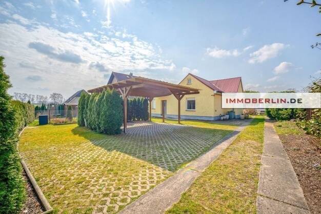 Haus zum Kauf 395.000 € 5 Zimmer 130 m² 808 m² Grundstück frei ab sofort Eiche Ahrensfelde 16356