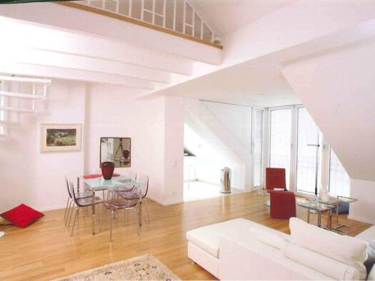 Wohnung zur Miete Wohnen auf Zeit 2.100 € 2 Zimmer 67,1 m² frei ab 01.05.2026 Altstadt Düsseldorf 40213