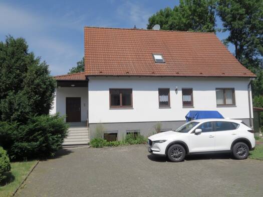 Gewerbeobjekt zum Kauf als Kapitalanlage geeignet 320.000 € 8 Zimmer 286 m² 592 m² Grundstück Plaue 99338