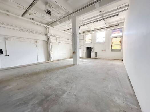 Produktionshalle zur Miete provisionsfrei 10,95 € 161,3 m² Lagerfläche Gibitzenhof Nürnberg 90441