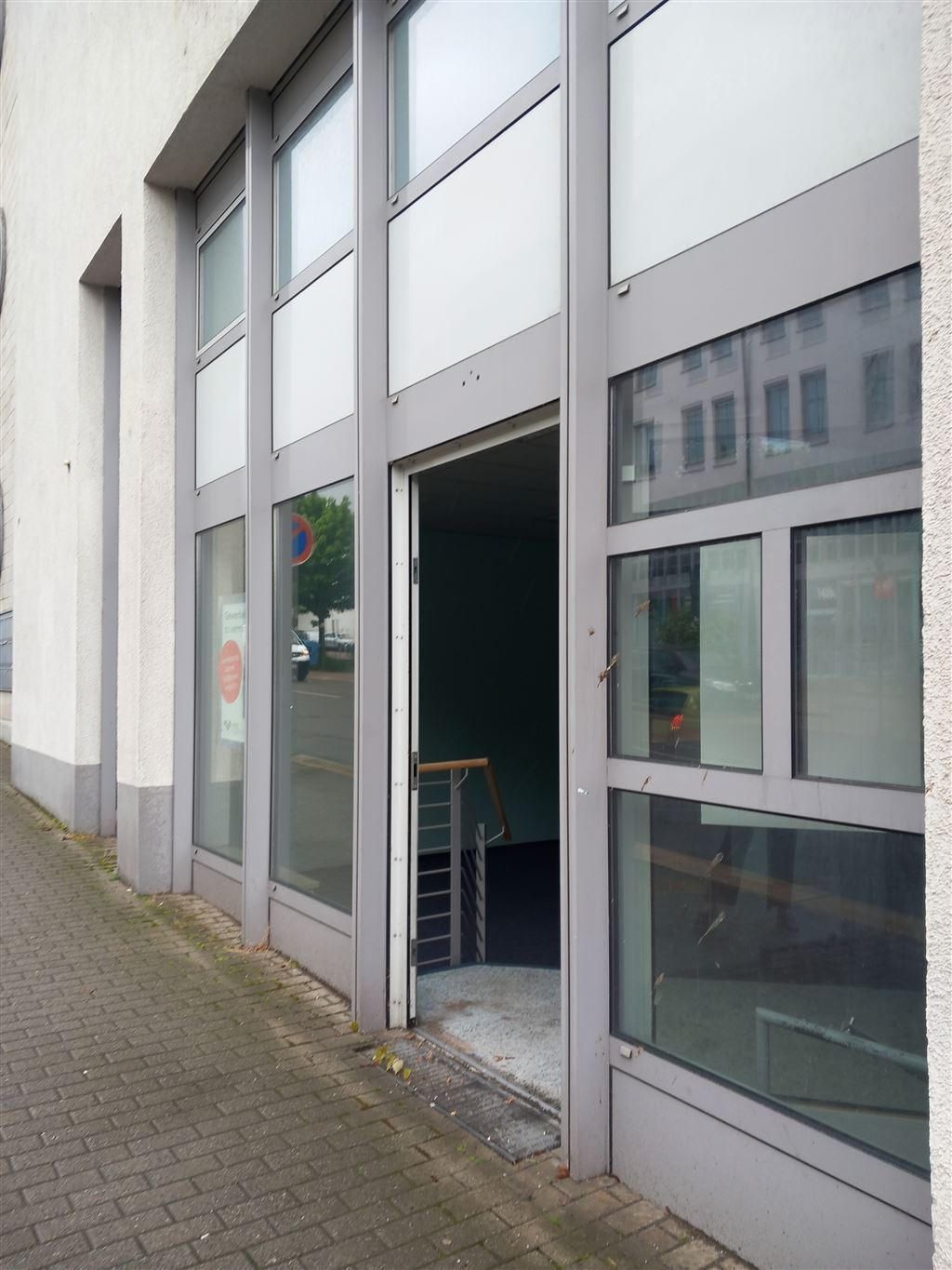 Verkaufsfläche zur Miete 6,50 € 163,7 m²<br/>Verkaufsfläche Salzstraße 2 Schloßchemnitz 024 Chemnitz 09113