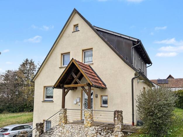 Mehrfamilienhaus zum Kauf 199.000 € 6 Zimmer 154,4 m² 480 m² Grundstück Hollfeld Hollfeld 96142