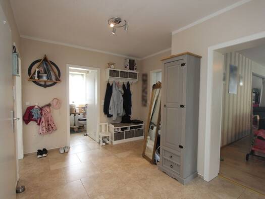 Haus zum Kauf provisionsfrei 465.000 € 6 Zimmer 194,2 m² 946 m² Grundstück Ehlen Habichtswald 34317