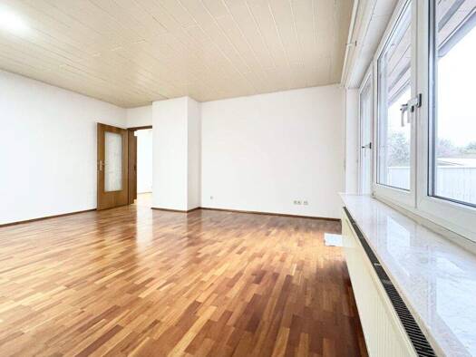 Wohnung zur Miete 690 € 2 Zimmer 83,4 m² Oberstenfeld 71720