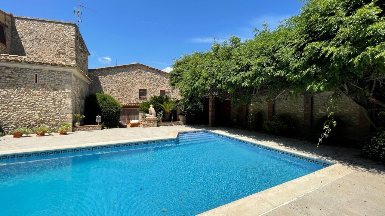 Einfamilienhaus zum Kauf 1.500.000 € 975 m²<br/>Wohnfläche 1.071 m²<br/>Grundstück Sant Pere Pescador 17470