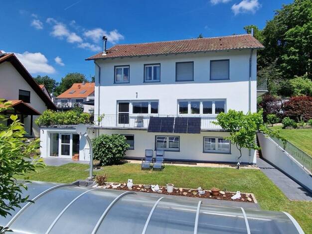 Mehrfamilienhaus zum Kauf 799.000 € 8 Zimmer 246 m² 1.162 m² Grundstück Neuenbürg 75305