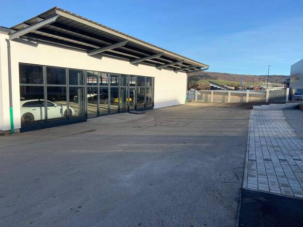 Produktionshalle zur Miete - Erstbezug 4.000 € 464 m² Lagerfläche Spaichingen 78549