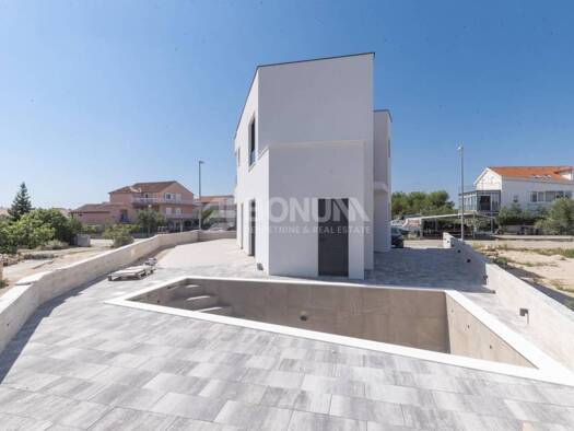 Haus zum Kauf 690.000 € 5 Zimmer 134 m² Srima, Vodice Vodice