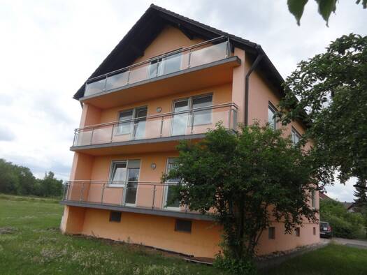 Mehrfamilienhaus zur Miete 2.000 € 8 Zimmer 250 m² 12.000 m² Grundstück Unterschwaig Sulzbach-Rosenberg 92237