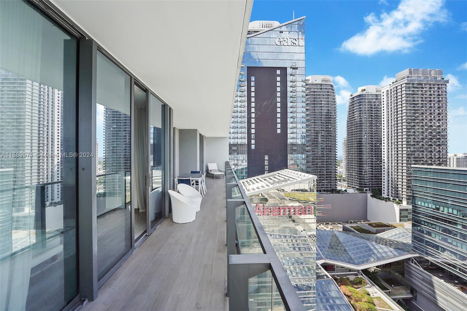 Penthouse zum Kauf provisionsfrei 1.315.000 € 4 Zimmer 155 m²<br/>Wohnfläche 21.<br/>Geschoss Miami, Florida, USA 33131