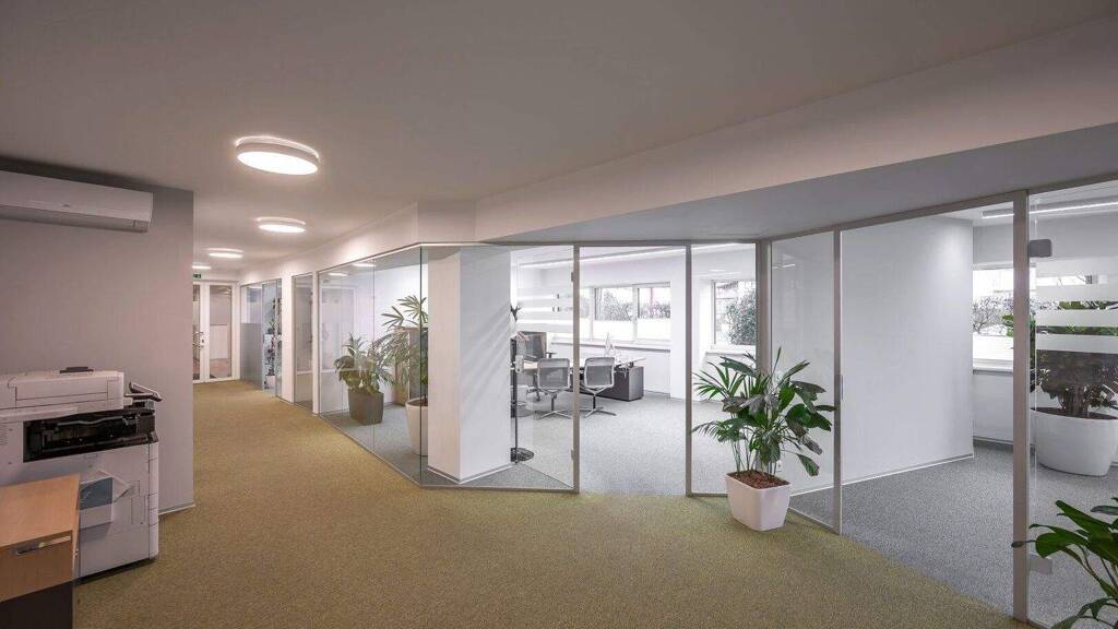 Büro zur Miete 14 € 4 Zimmer 187,2 m² Bürofläche Wien 1210