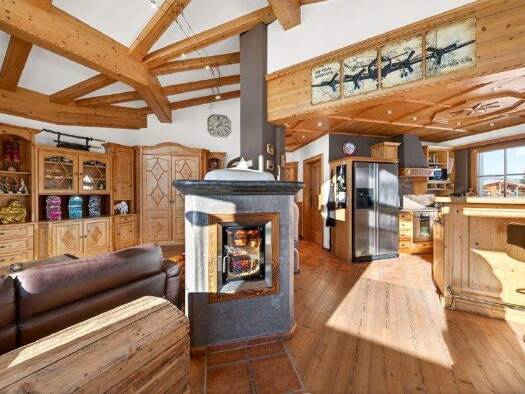 Einfamilienhaus zum Kauf 9 Zimmer 130 m² 1.285 m² Grundstück Oberndorf in Tirol 6372