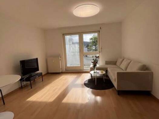 Wohnung zur Miete 1.050 € 2,5 Zimmer 51 m² Geschoss 1/4 frei ab sofort Lobensteiner Straße 3 Eltingen Leonberg 71229