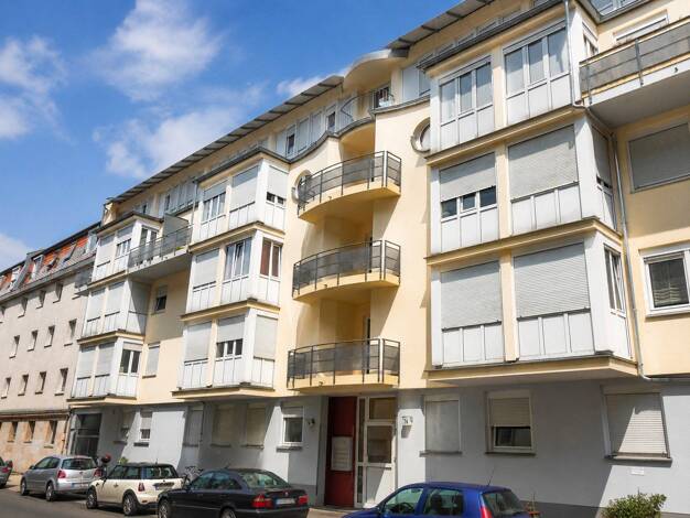 Studio zur Miete 490 € 1 Zimmer 27,5 m² 4. Geschoss Lange Straße 74 Innenstadt Fürth 90762