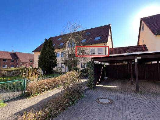 Wohnung zum Kauf 77.900 € 3 Zimmer 64,4 m² 1. Geschoss frei ab sofort Louis-Lejeune-Straße 84 Niederlungwitz Glauchau 08371