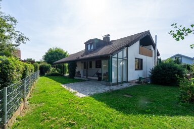 Mehrfamilienhaus zur Miete 1.700 € 7,5 Zimmer 180 m² 856 m² Grundstück Suppingen Laichingen 89150