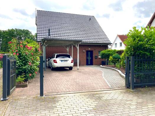 Doppelhaushälfte zum Kauf 430.000 € 5 Zimmer 130 m² 430 m² Grundstück Adendorf 21365