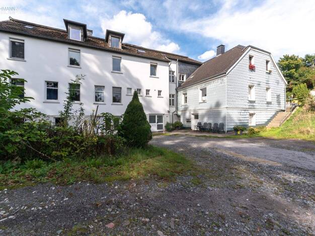 Mehrfamilienhaus zum Kauf 649.000 € 20 Zimmer 498 m² 4.224 m² Grundstück Burgaltendorf Essen / Burgaltendorf 45289