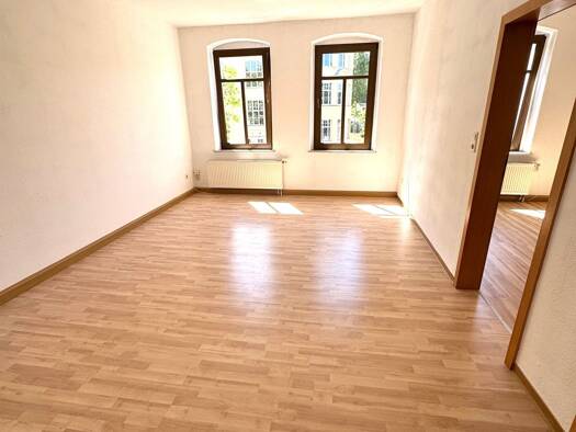 Wohnung zur Miete 345 € 2 Zimmer 69 m² 2. Geschoss frei ab sofort Karl-Liebknecht-Str. Ostviertel Gera 07545