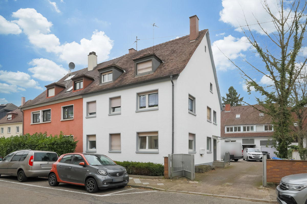 Mehrfamilienhaus zum Kauf provisionsfrei 880.000 € 9 Zimmer 186,5 m²<br/>Wohnfläche 282 m²<br/>Grundstück Rintheim - Alt-Rintheim Karlsruhe / Rintheim 76131