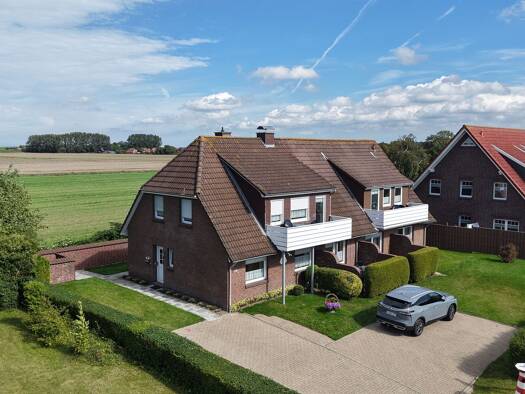 Mehrfamilienhaus zum Kauf als Kapitalanlage geeignet 649.000 € 13 Zimmer 232 m² 635 m² Grundstück Carolinensiel Wittmund 26409