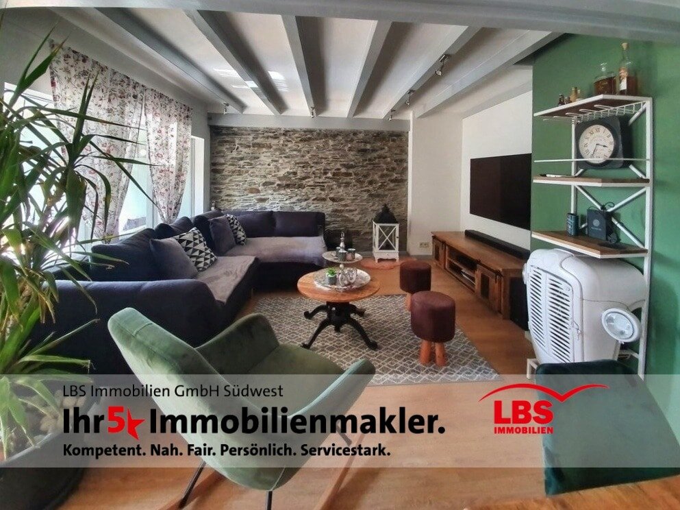 Einfamilienhaus zum Kauf 395.000 € 9 Zimmer 268 m²<br/>Wohnfläche 260 m²<br/>Grundstück Irlich Neuwied 56567