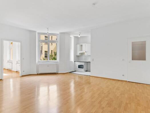 Wohnung zum Kauf 329.000 € 2 Zimmer 66 m² Geschoss 2/5 frei ab sofort Wichertstraße 46 Prenzlauer Berg Berlin 10439