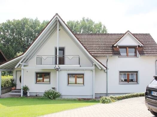 Haus zum Kauf 410.000 € 6 Zimmer 155 m² 790 m² Grundstück Oberschöllnach Hofkirchen 94544
