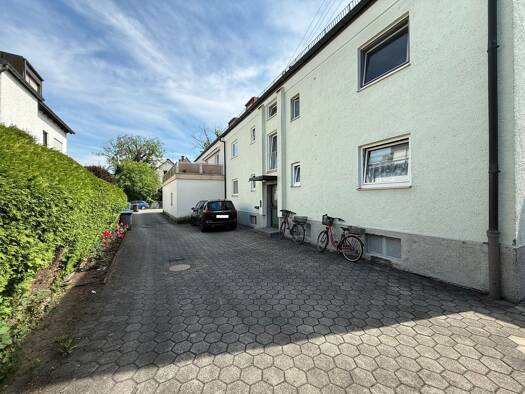 Mehrfamilienhaus zum Kauf 1.300.000 € 13,5 Zimmer 379 m² 661 m² Grundstück Karlsfeld 85757
