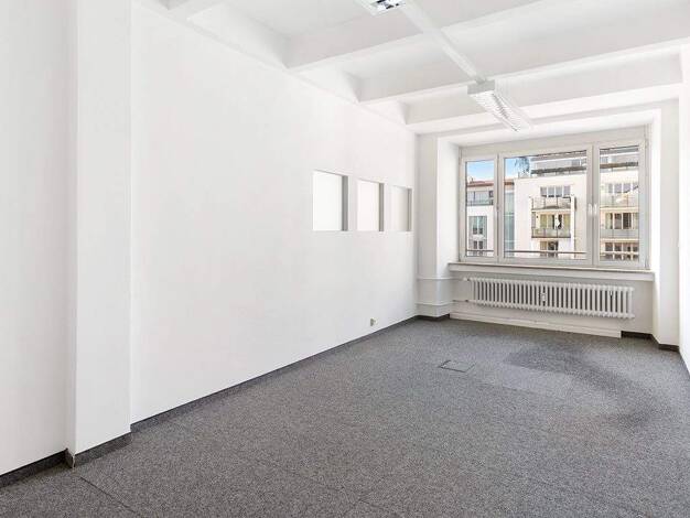 Bürofläche zur Miete provisionsfrei 816 € 18 m² Bürofläche Cuvilliésstraße Bogenhausen München 81679