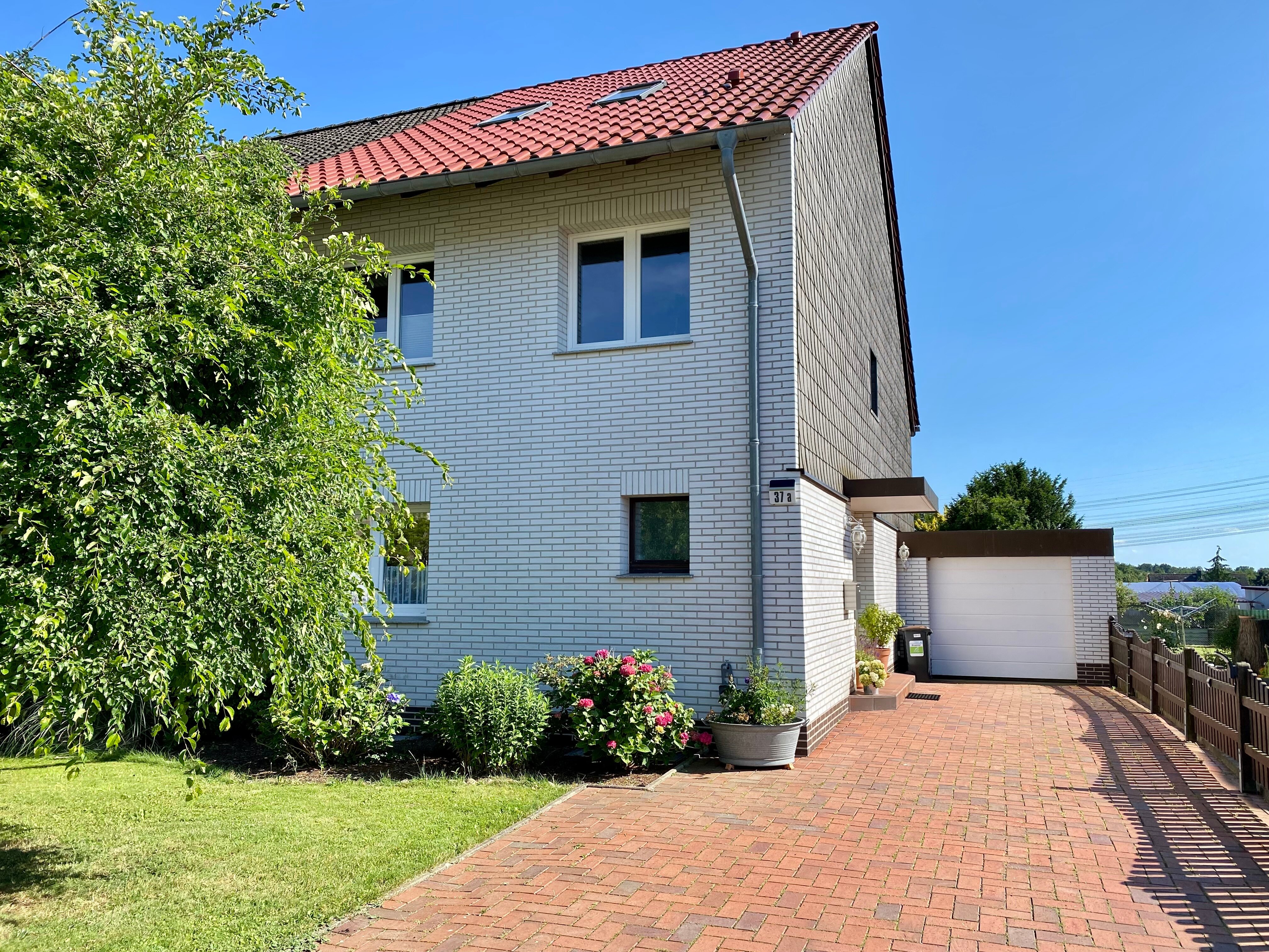 Doppelhaushälfte zum Kauf provisionsfrei 649.000 € 4 Zimmer 135 m²<br/>Wohnfläche 500 m²<br/>Grundstück Havighorst Oststeinbek 22113