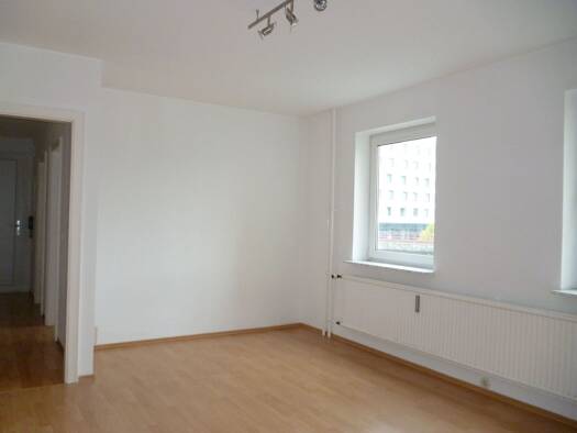 Wohnung zur Miete auf Zeit 440 € 1 Zimmer 37 m² frei ab 01.09.2026 Herrnhütte Nordöstliche Außenstadt 90411