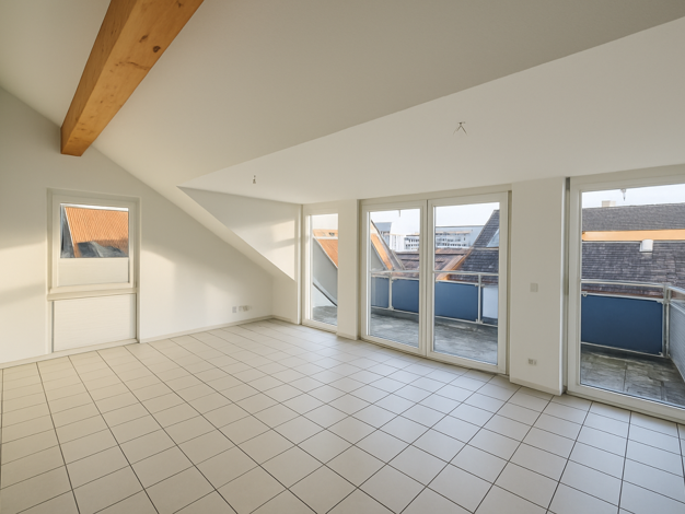 Wohnung zum Kauf 399.000 € 4 Zimmer 90 m² frei ab sofort Eltingen Leonberg 71229