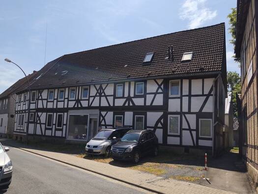 Mehrfamilienhaus zum Kauf 399.000 € 23 Zimmer 449 m² 877 m² Grundstück Ringelheim Süd 38259