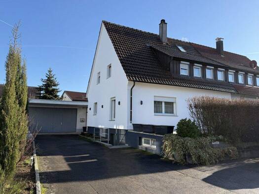 Doppelhaushälfte zum Kauf 549.000 € 6 Zimmer 128,4 m² 491 m² Grundstück Jagstfeld Bad Friedrichshall-Jagstfeld 74177