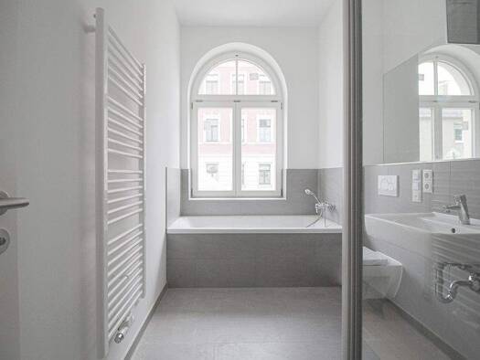 Wohnung zur Miete 638 € 3 Zimmer 70,8 m² 1. Geschoss frei ab 01.05.2026 Limbacher Str. 52 Kaßberg Chemnitz 09113