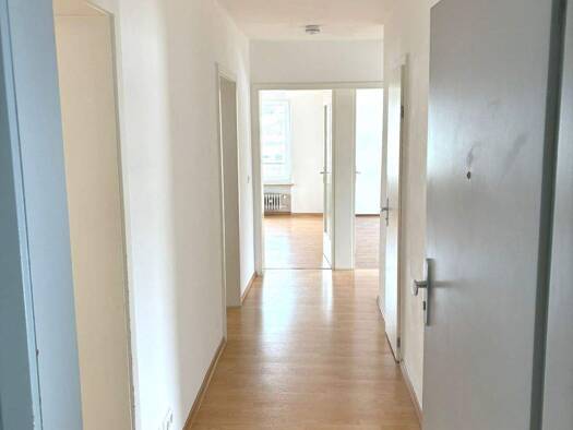 Wohnung zur Miete 840 € 4 Zimmer 78,9 m² 2. Geschoss frei ab 01.03.2026 Meraner Straße 2 Amberg 92224