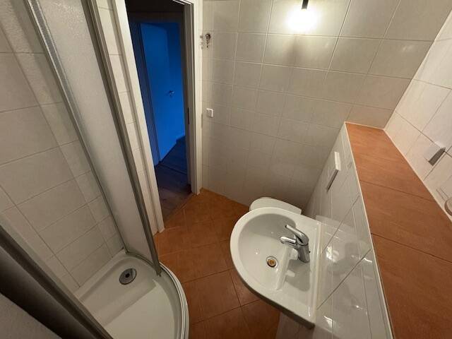 Property thumbnail 5